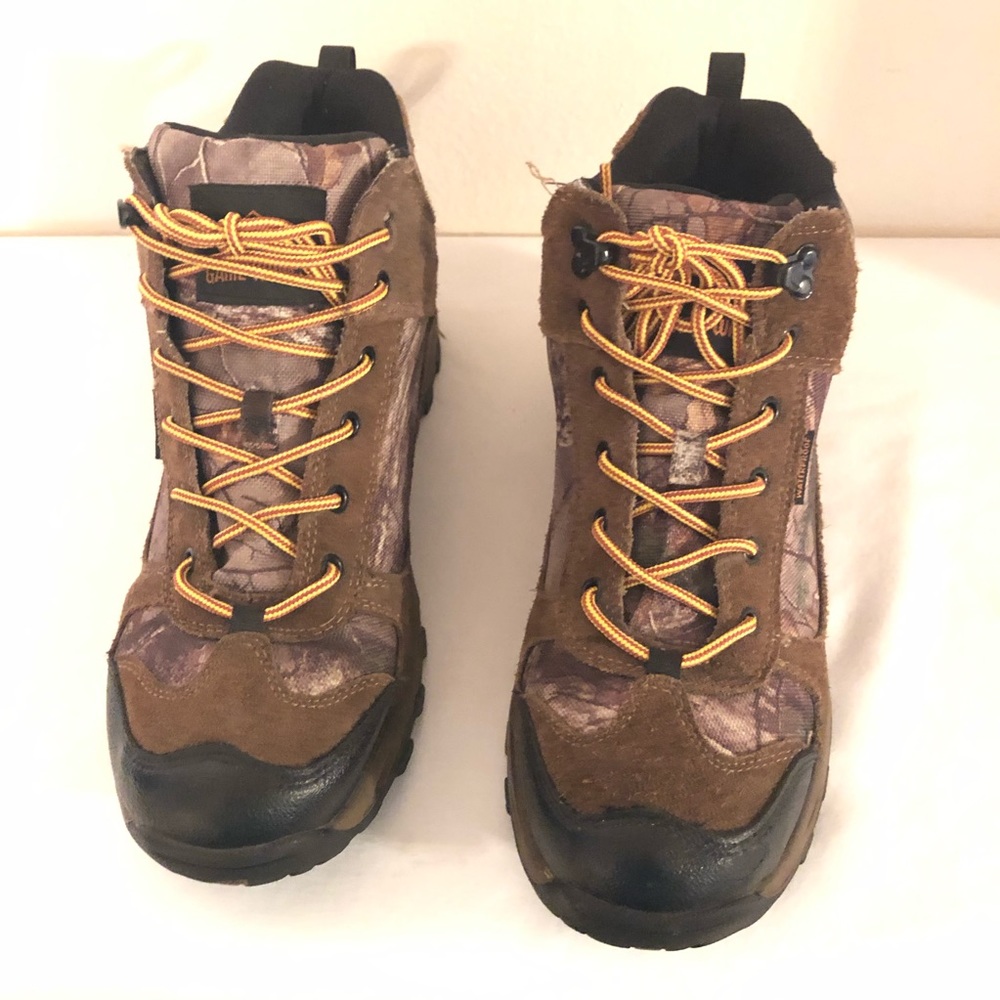 Game Winner Camouflage Men’s Hiking Boots Size 9W